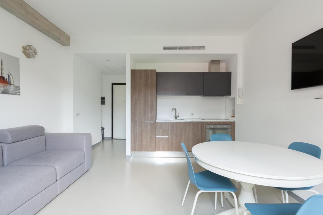 Apartamento Porta Nuova Bright And Stylish Flat Milán Exterior foto